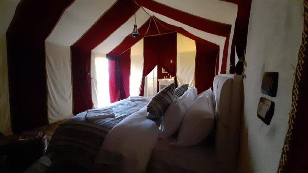 Erg Chebbi Dunes Desert Camp Hotell Merzouga Exteriör bild
