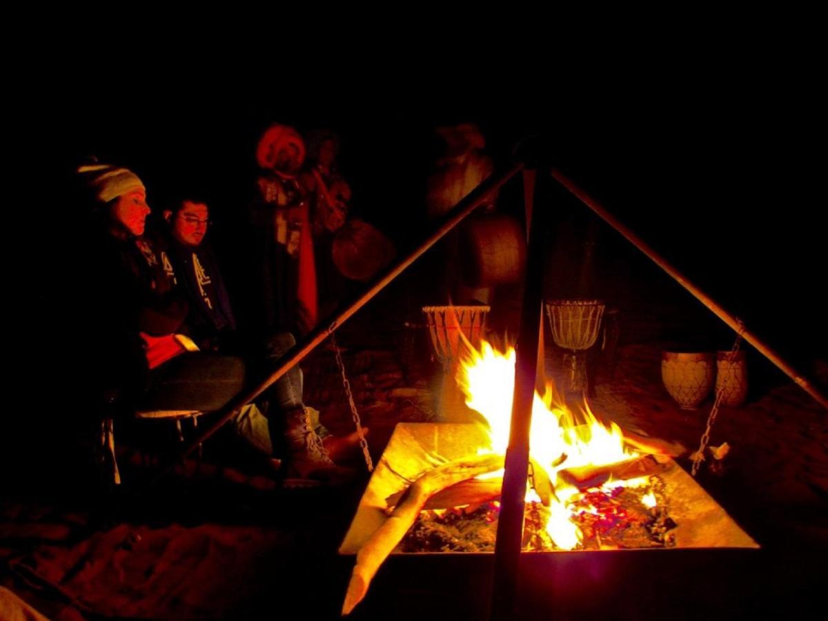 Erg Chebbi Dunes Desert Camp Hotell Merzouga Exteriör bild