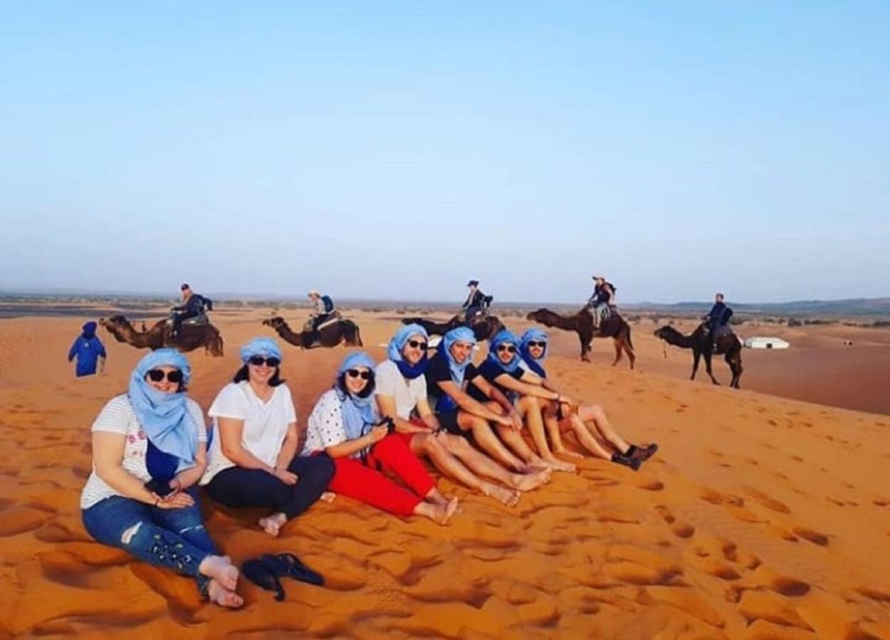 Erg Chebbi Dunes Desert Camp Hotell Merzouga Exteriör bild