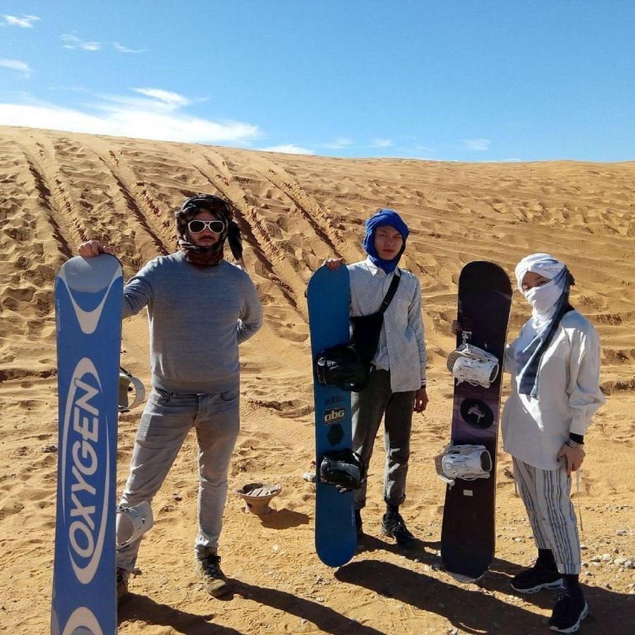 Erg Chebbi Dunes Desert Camp Hotell Merzouga Exteriör bild
