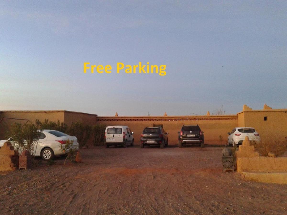 Erg Chebbi Dunes Desert Camp Hotell Merzouga Exteriör bild