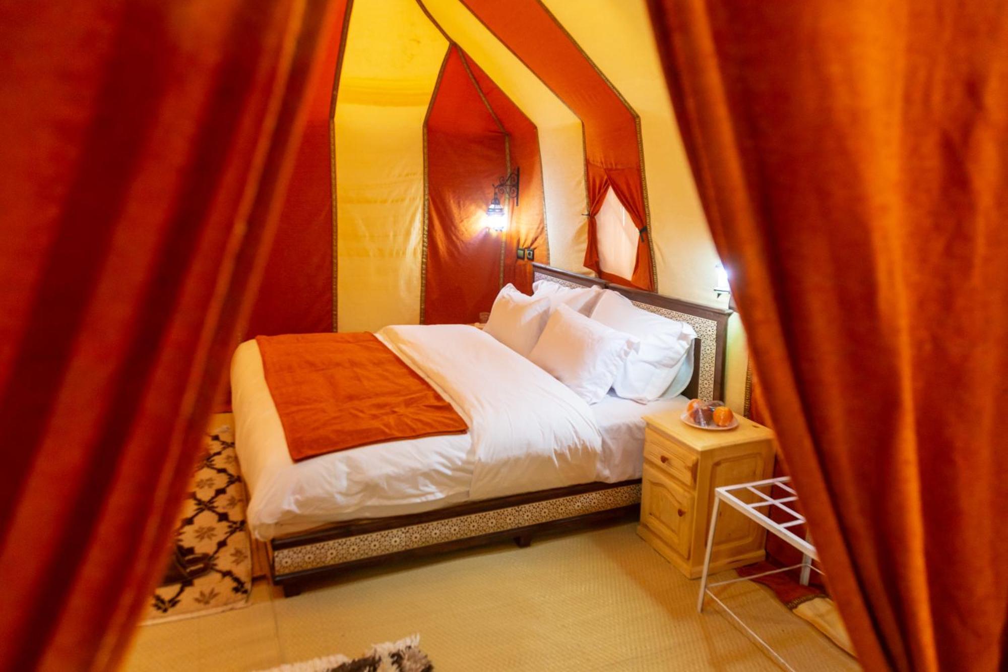 Erg Chebbi Dunes Desert Camp Hotell Merzouga Exteriör bild